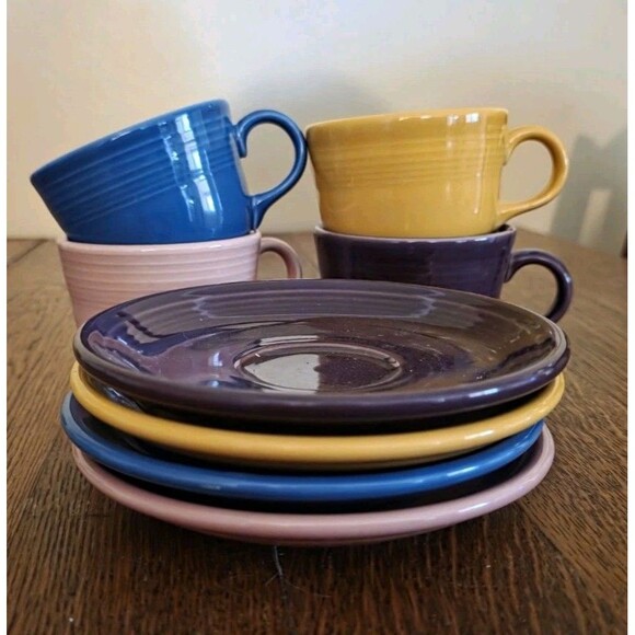 Fiesta Cups & Sanucers - Set Of 4 Excellent Condition. Post 1986 Colors - Picture 6 of 6